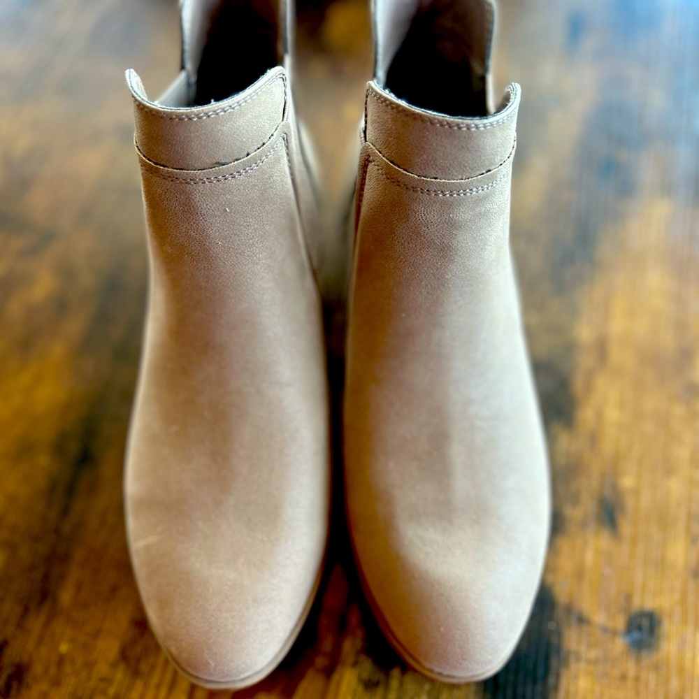 Mia Booties
